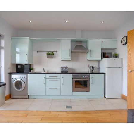 Central Belfast Apartments Eden Bagian luar foto