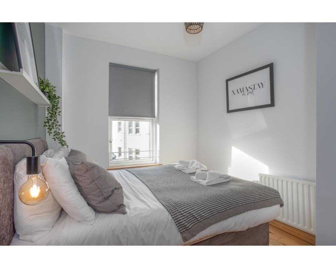 Central Belfast Apartments Eden Bagian luar foto