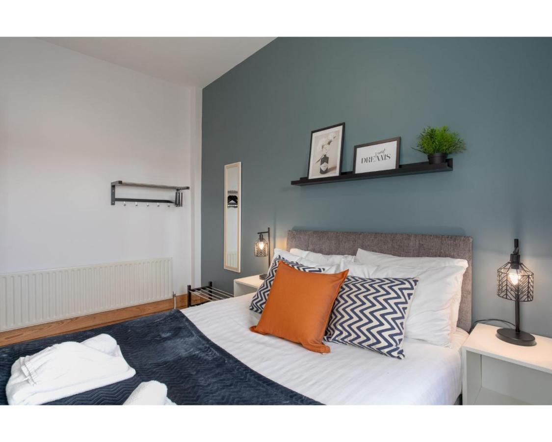Central Belfast Apartments Eden Bagian luar foto