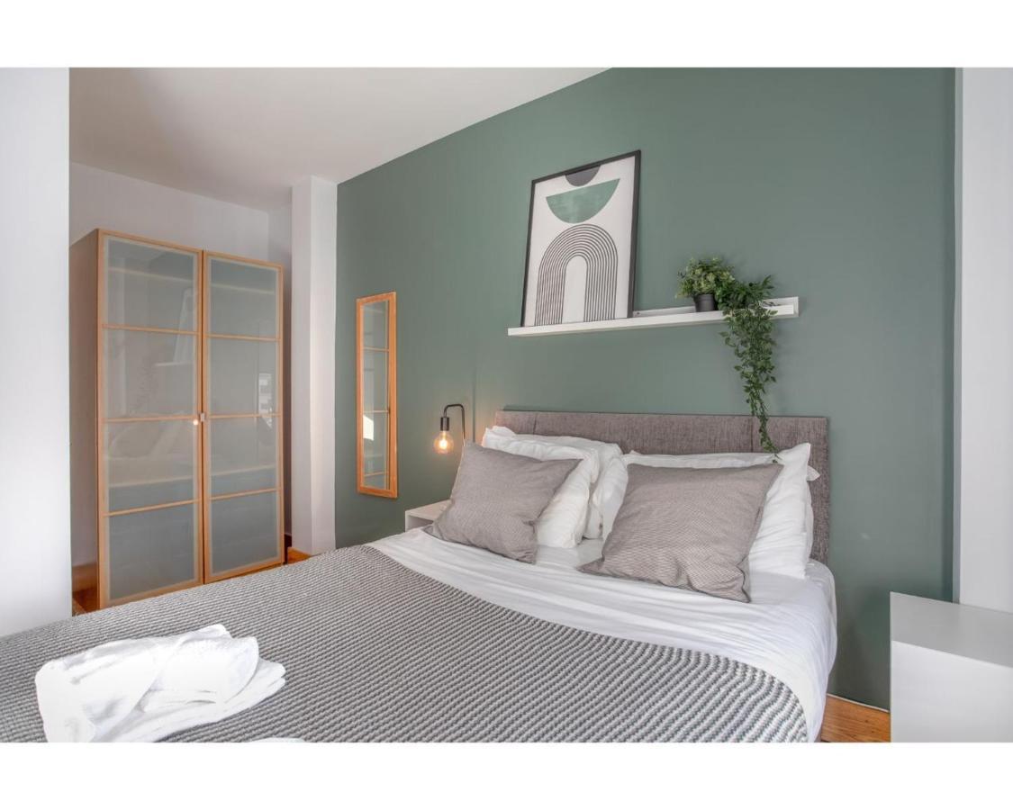 Central Belfast Apartments Eden Bagian luar foto