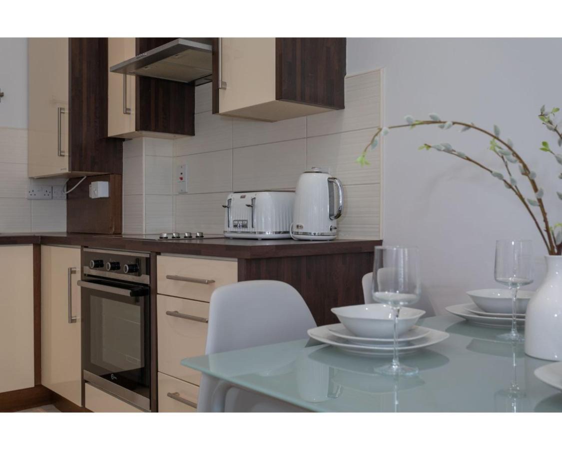 Central Belfast Apartments Eden Bagian luar foto