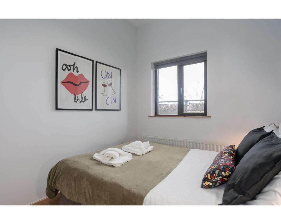 Central Belfast Apartments Eden Bagian luar foto