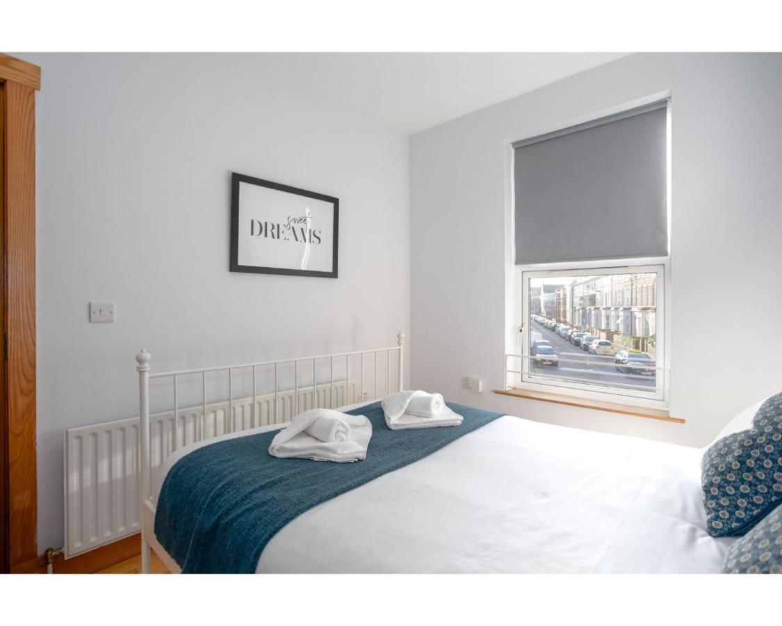 Central Belfast Apartments Eden Bagian luar foto