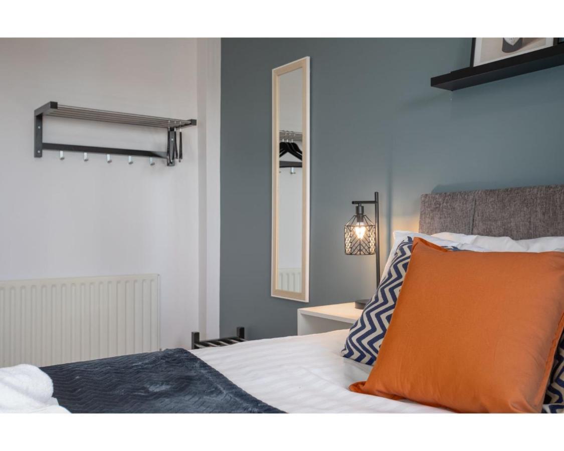 Central Belfast Apartments Eden Bagian luar foto